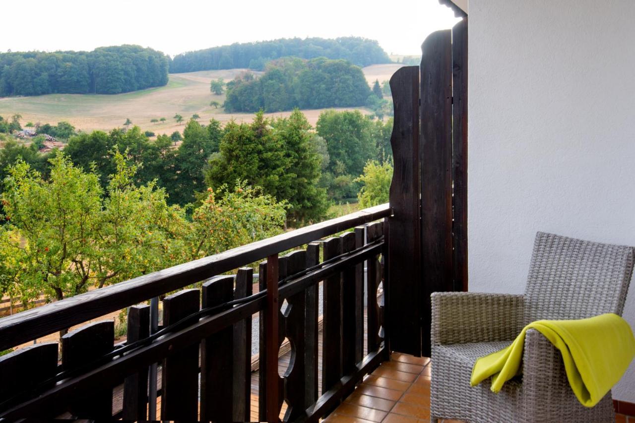 Landhotel Lortz Reichelsheim Exterior photo