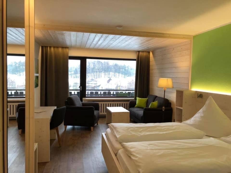 Landhotel Lortz Reichelsheim Exterior photo